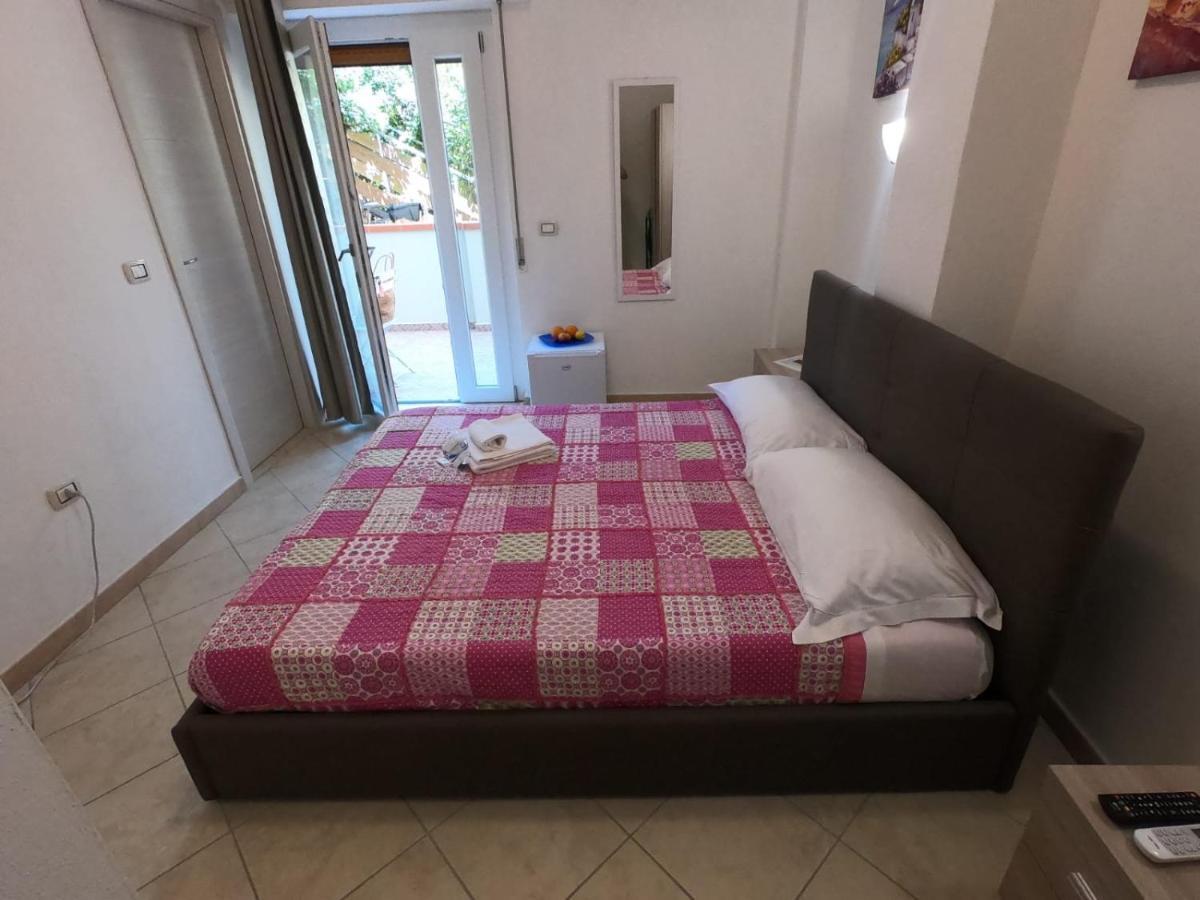 Da Umby Bed & Breakfast Алгеро Екстериор снимка